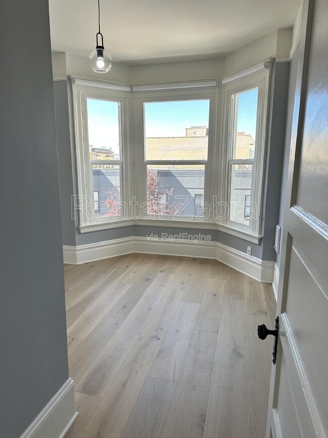 Photo - 1604 Jones St Apartment