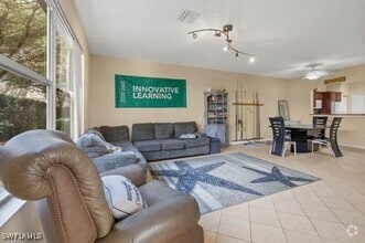 Building Photo - 17529 Laurel Grove Ct