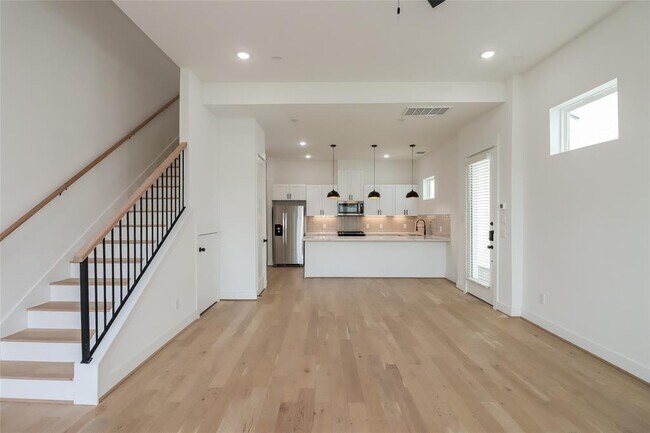 Foto del edificio - 2507 Stuart St