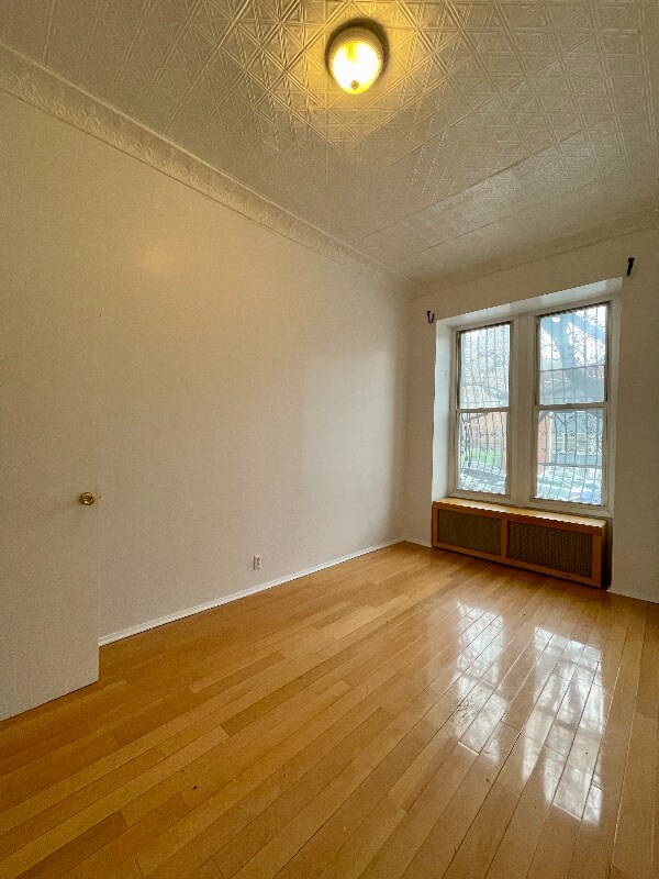 Building Photo - 326 E 120th St