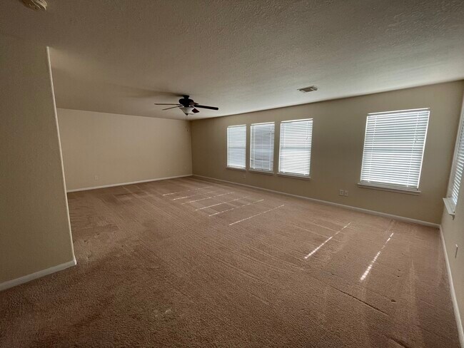 Foto del edificio - 14311 Twisted Canyon Dr
