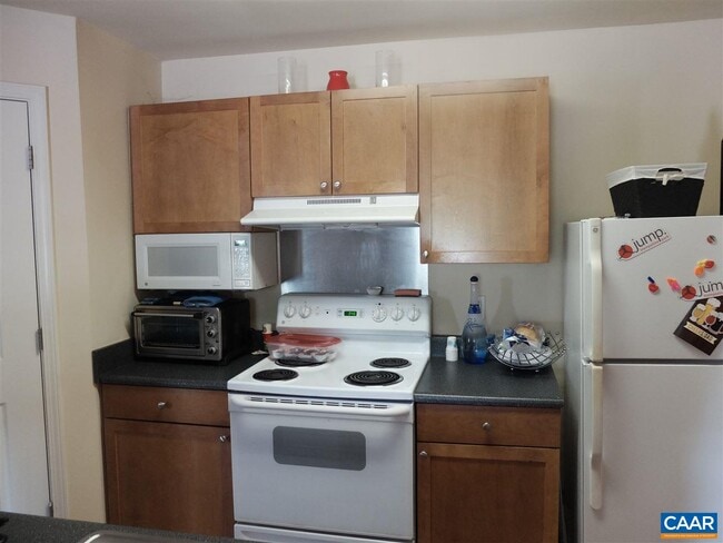 Building Photo - 237 Yellowstone Dr