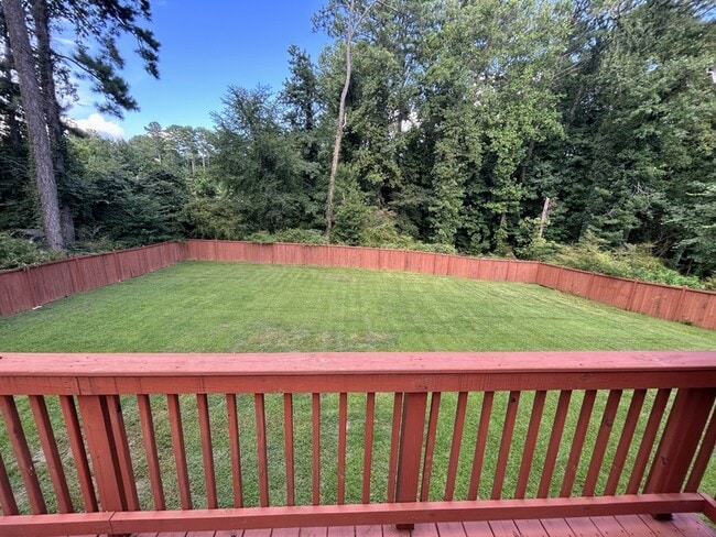 Building Photo - 816 Valley Creek Dr
