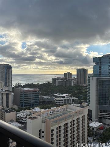 Foto del edificio - 2240 Kuhio Ave.