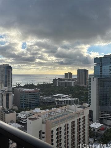 Building Photo - 2240 Kuhio Ave.