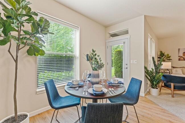 Dining Room - The Reserve at Columbia Tech Center