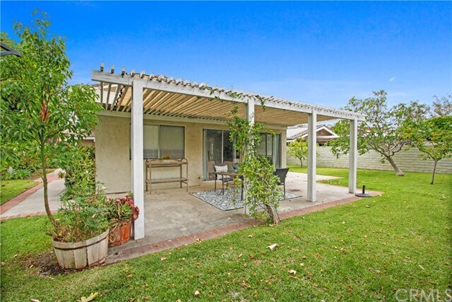 Building Photo - 6634 E Paseo Del Norte