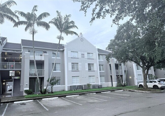 Foto del edificio - 11177 SW 8th St