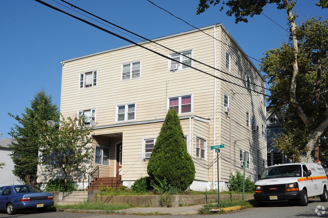 150 Arlington Blvd, North Arlington, NJ 07031 Apartments in North Arlington, NJ