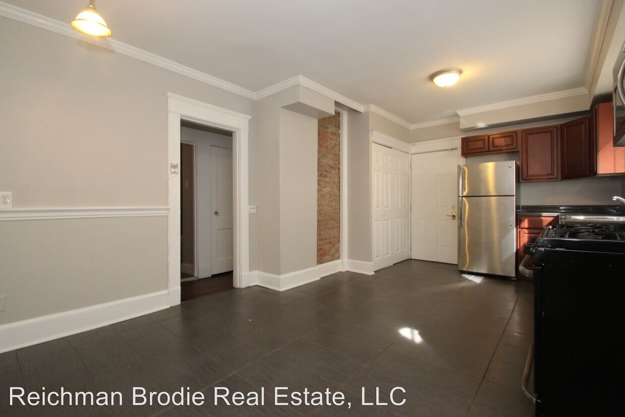 Foto principal - 1555 Ella T Grasso Blvd