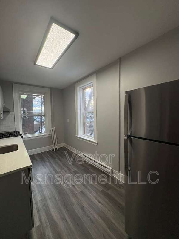 Foto del edificio - 1476 Chapel St