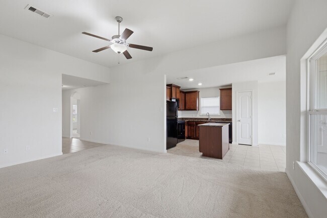 Building Photo - 1069 Mule Ridge Dr