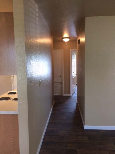 Building Photo - 1324 Industrial Park Dr