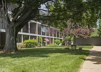 Building Photo - Westbrook Gardens After55 Community