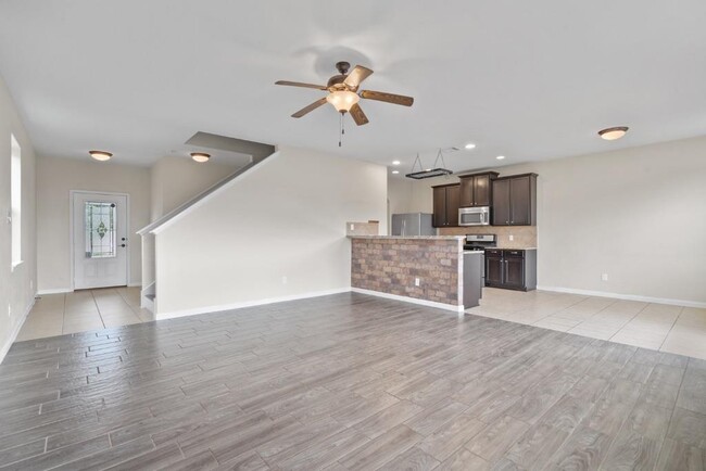 Building Photo - 1445 Treeta Trail