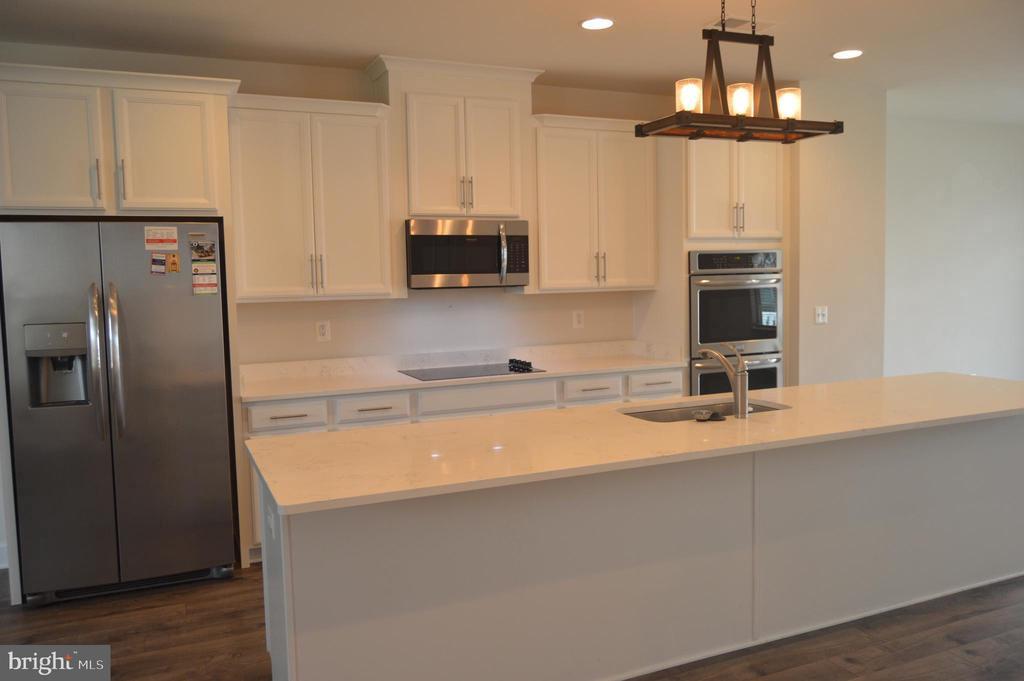 Foto principal - 9867 Gillum Wy