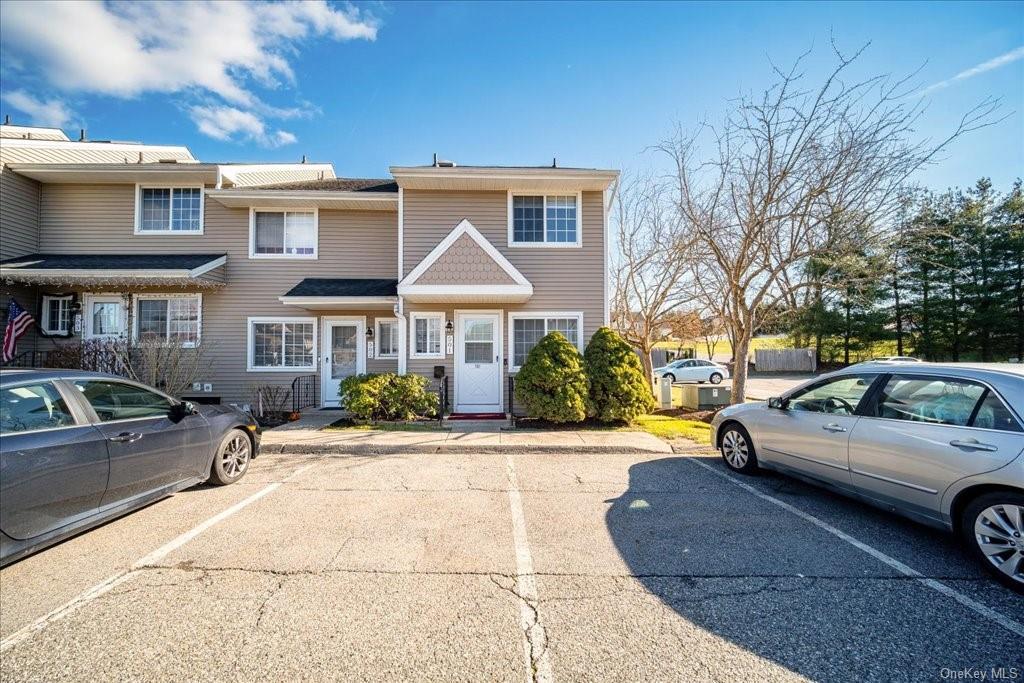 Primary Photo - 501 Covington Green Ln
