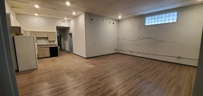 Foto del edificio - 1318 W 18th St N