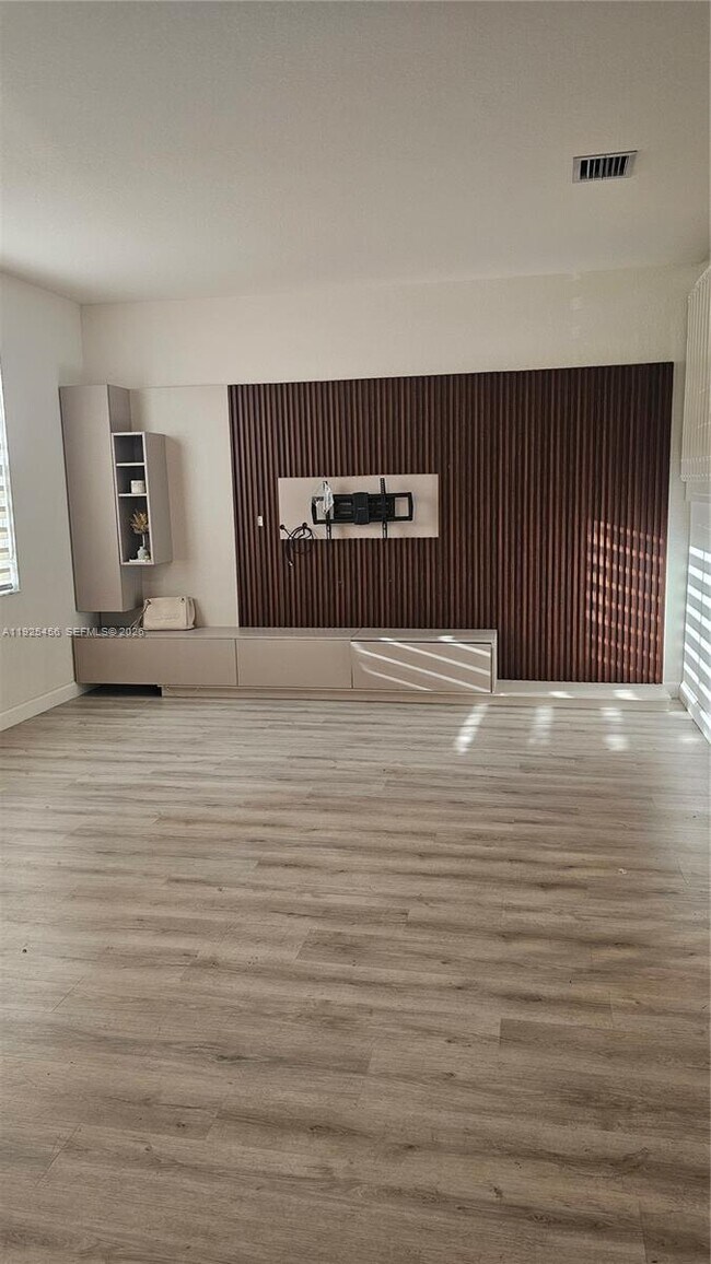 Foto del edificio - 23357 SW 129th Path