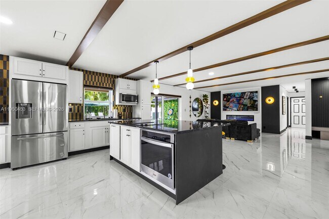 Foto del edificio - 10366 NW 15th St