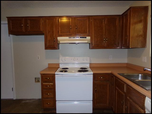 Foto del edificio - 49 Oak Forest Pl