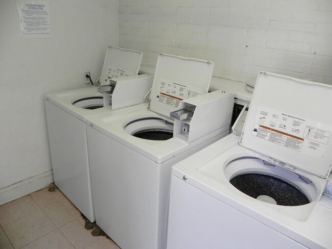 Foto del edificio - 2112 Moon St NE