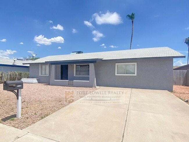 Beautiful 3 bed 2.5 bath home in Phoenix - Beautiful 3 bed 2.5 bath home in Phoenix