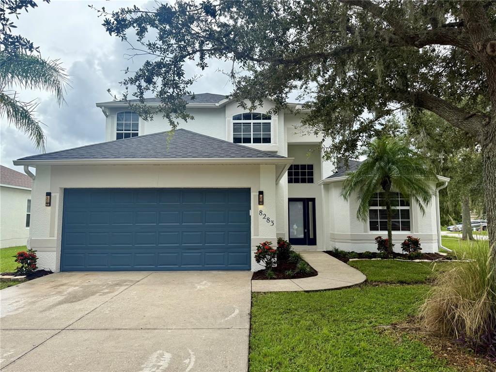Foto principal - 8283 47th St Cir E