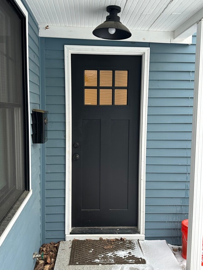 Photo - 106 Elm St (Saco, ME) Apartment