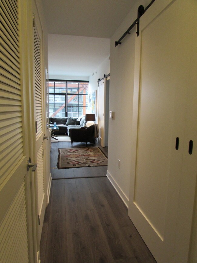 Foto del edificio - 2030 8th St NW