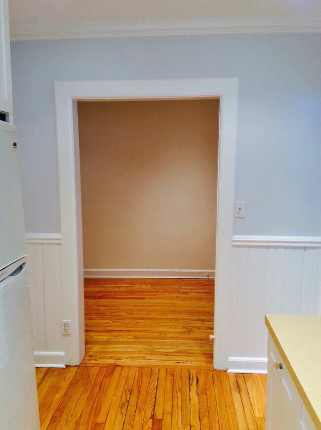 Separate Dining area - 239-18 Poplar St