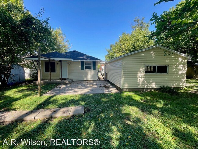 Foto del edificio - 2 br, 2 bath House - 1318 W. Atlantic St.