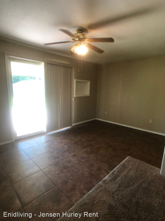 Building Photo - 3 br, 1 bath House - 1617 Meadowbrook