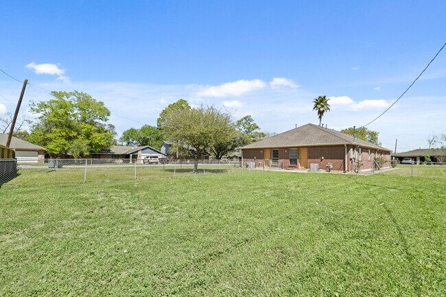 Foto del edificio - 12602 Folkcrest Way