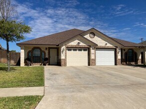 Building Photo - 4905 Autumn Valley Dr