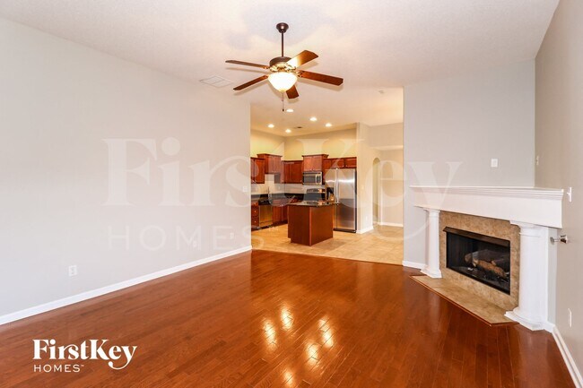 Foto del edificio - 7436 Appling Rain Dr