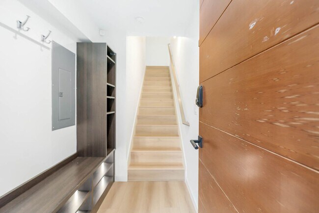 Foto del edificio - 113 17th Ave E