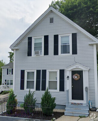 Front steps have been replaced and are new - 19D Sigourney St