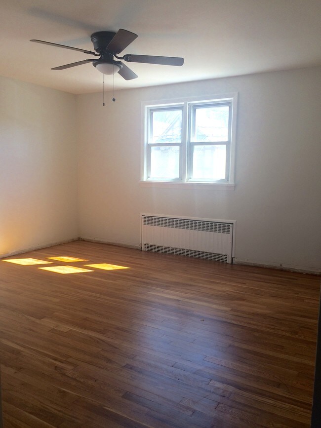 Building Photo - 85 Stuyvesant Ave