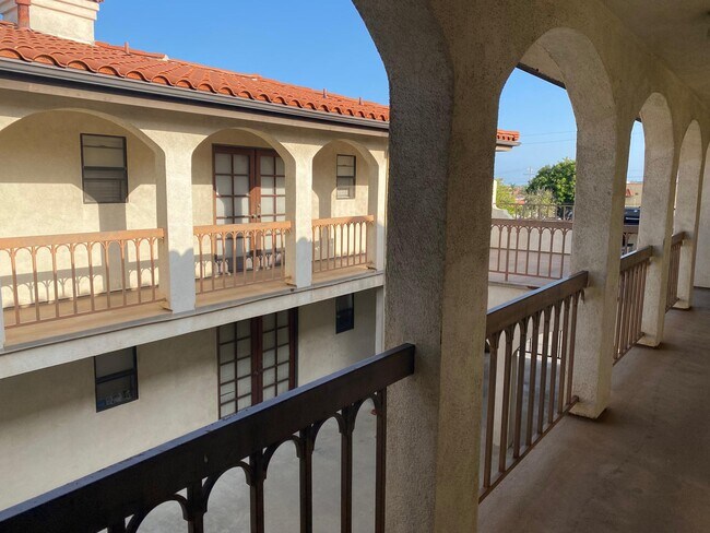 Foto del edificio - 1337 S Gaffey St