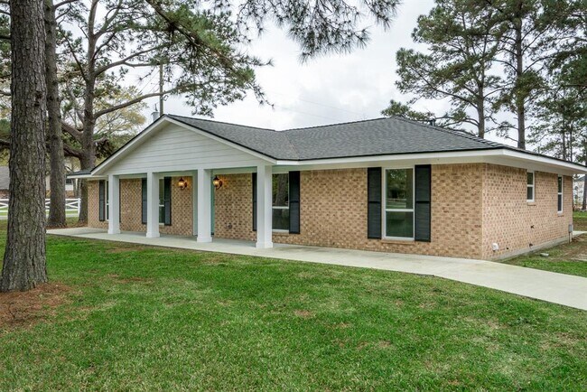 Building Photo - 17102 Bobcat Trail