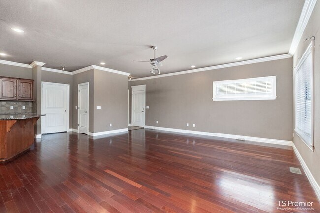 Foto del edificio - 2 Bedroom Duplex in East Fayetteville