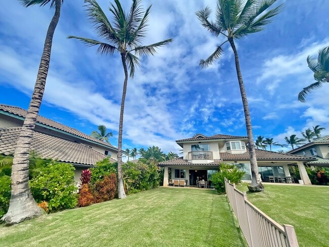 Building Photo - Kai Malu at Wailea luxury furnished townhome, 24-panel PV system, 3 bedroom 2.5 bathroom -Availab...