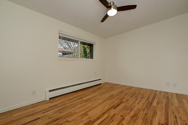 Building Photo - 2563 13th Avenue West
