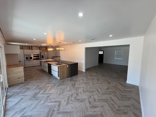 Cocina - 2400 Greenfield Ave