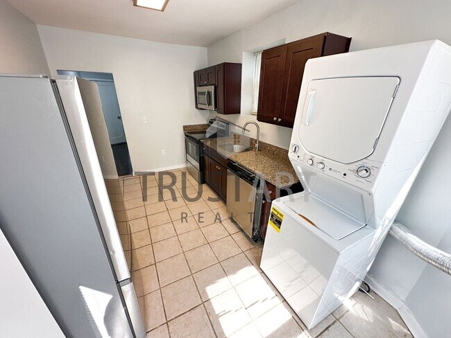 Building Photo - 1257 N 23rd St