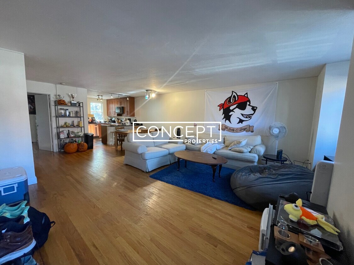Foto principal - 1430 Tremont St