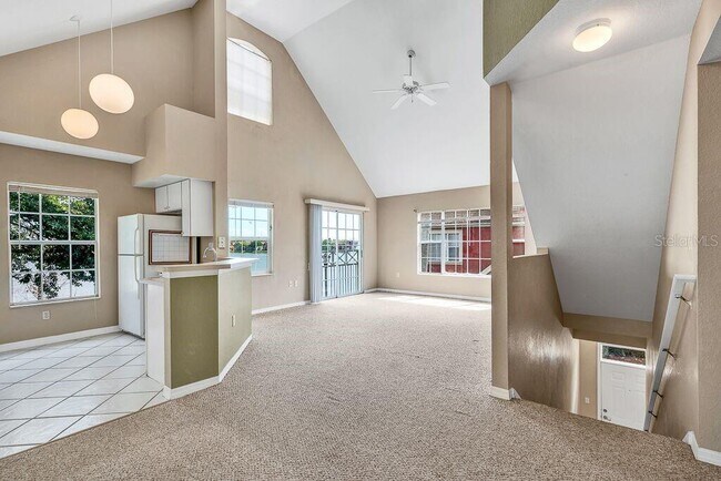Foto del edificio - 9274 Lake Chase Island Way