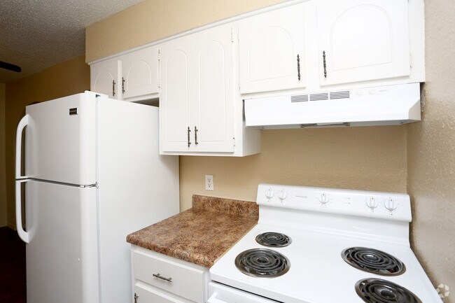 2HAB, 2BA - 1,100 ft² - Cocina - The Villas at Stonelake Apartments