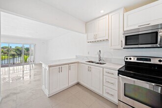 Building Photo - 15685 SW 82nd Cir Ln